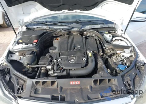 2013 Mercedes-Benz C 250 Sport from USA, damaged, VIN WDDGF4HB9DA773081